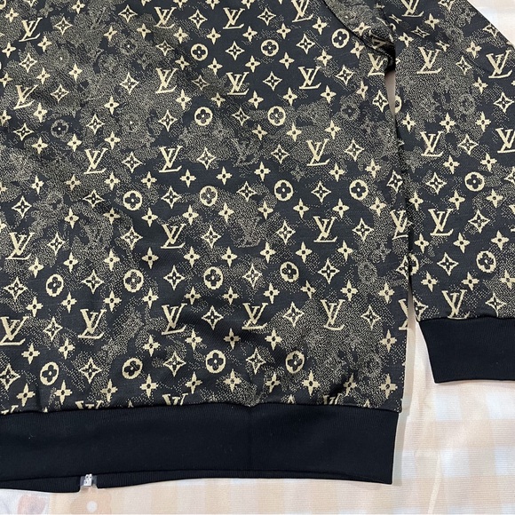 Louis Vuitton Monogram Pattern Jacket - Picture 9 of 10